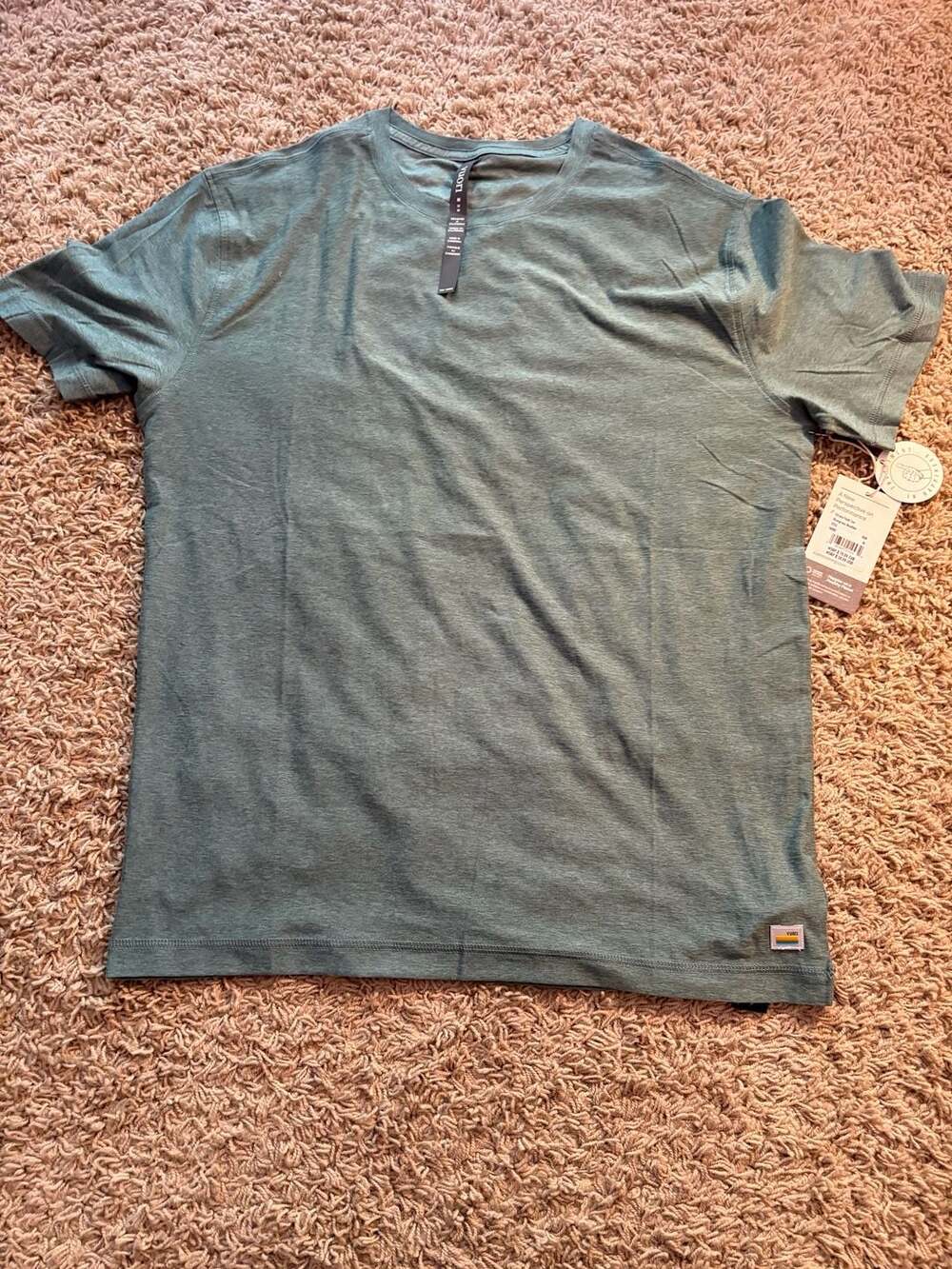 Vuori Strato Tech Tee Size M Bluegrass Heather Short Sleeve